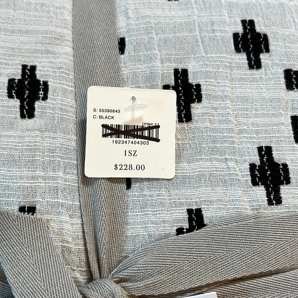 Anthropologie Jacquard-Woven Jeanette Duvet Cover Queen NWT